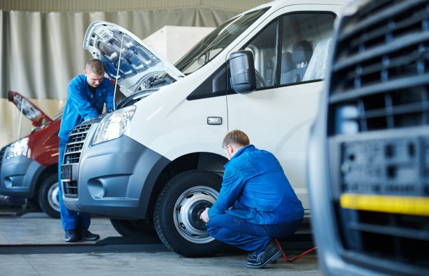 repairing-automobile A01